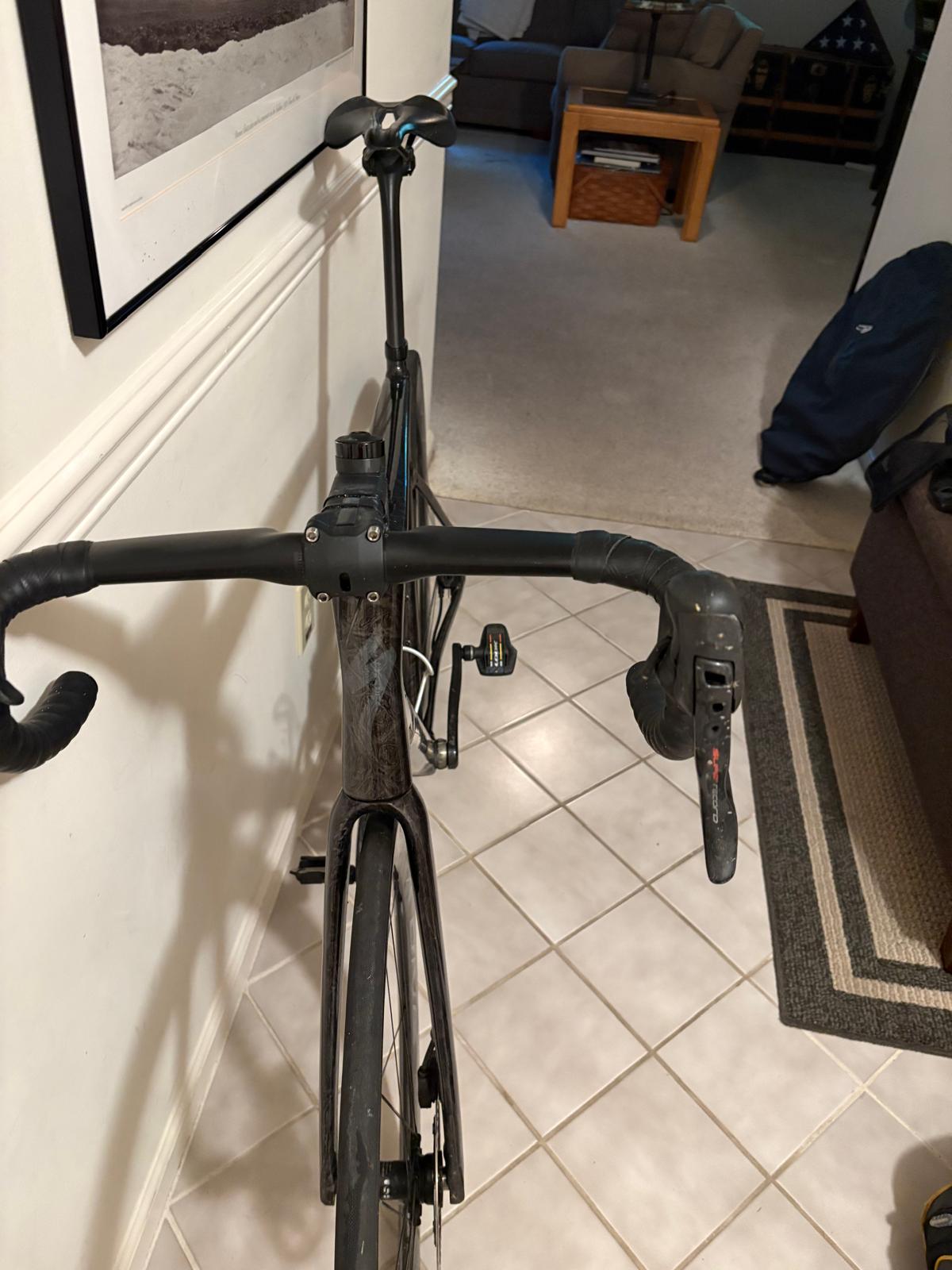 2025 Specialized Allez Sprint - Image 2